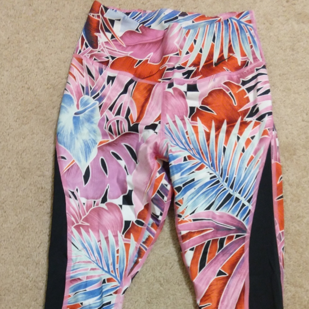 Nike Floral Leggings